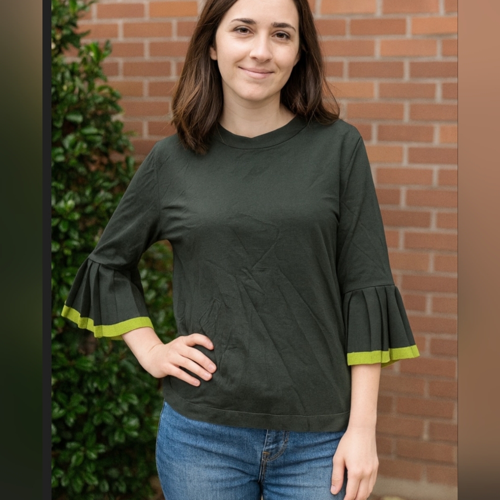 COS Knitted Pleated Bell Sleeves Top in Green